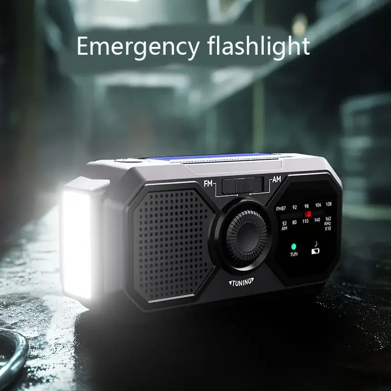 Portable Solar Radio, Emergency Kits First Aid Radio With Crank, Dynamo AM/FM Radio, Blackout Power Station, USB Phone Charger